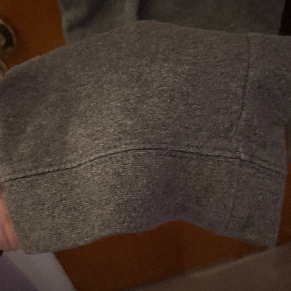 Boy’s Nike Gray Cargo Joggers - Picture 7 of 15